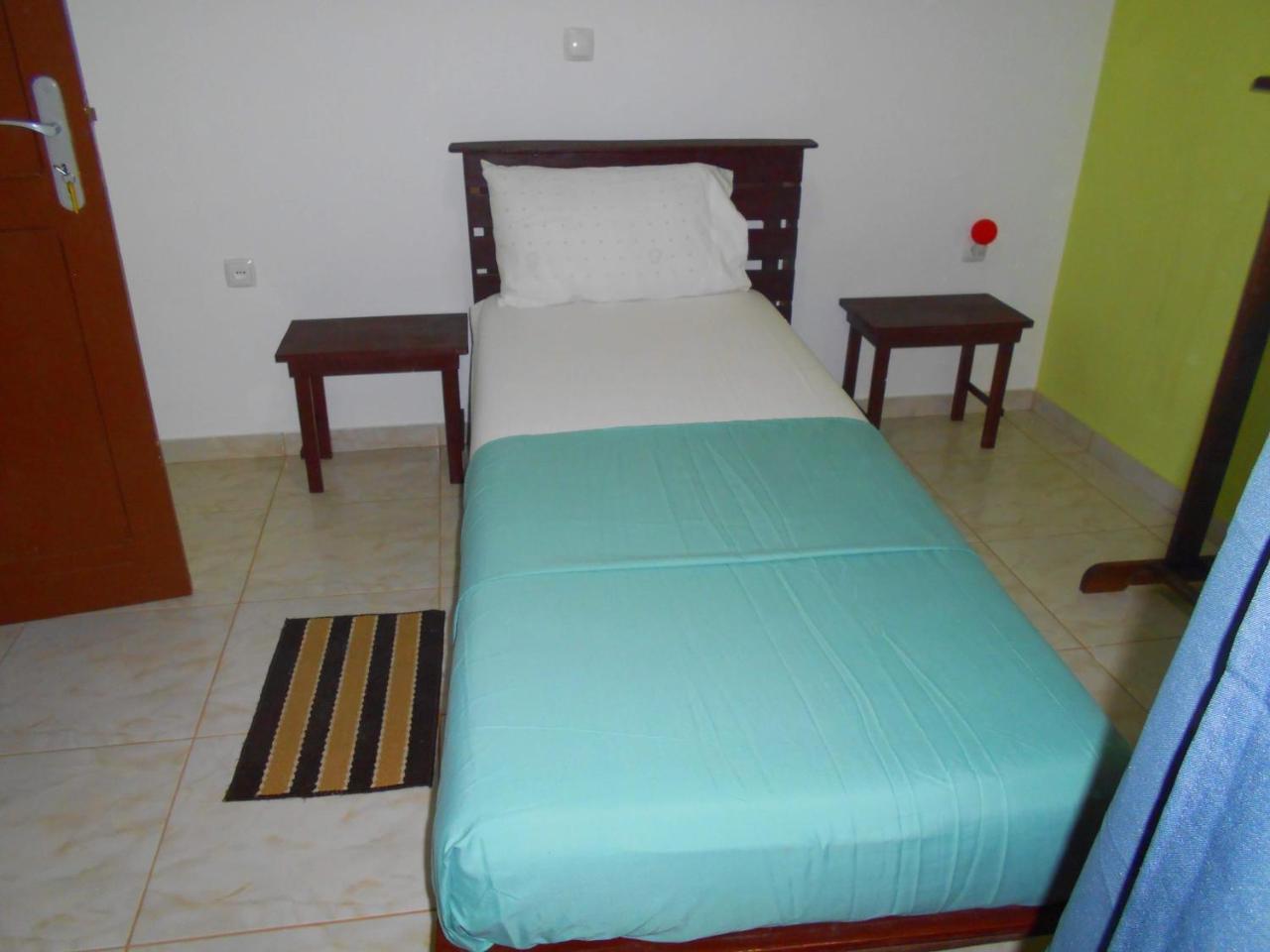 Guest House Frontera Pinto Zewnętrze zdjęcie